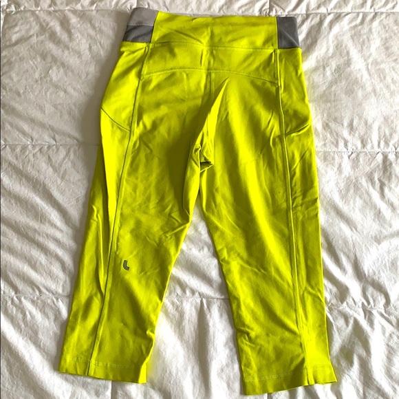 Lolë cropped leggings - Picture 2 of 4